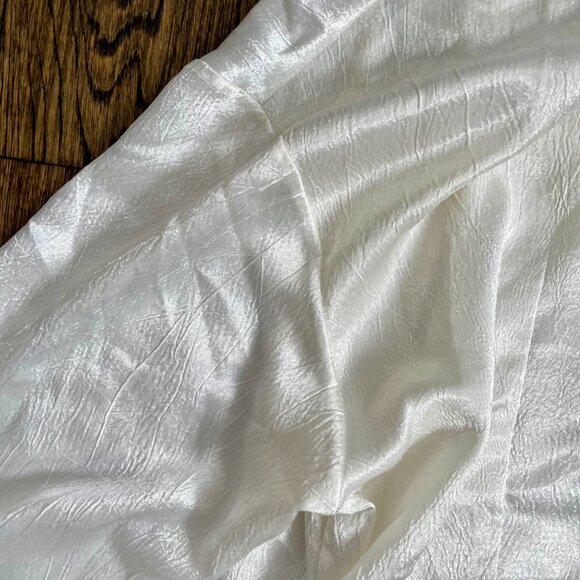 White Victoria Secret Vintage Y2k Cream Silky Embroidered Robe - Picture 9 of 13